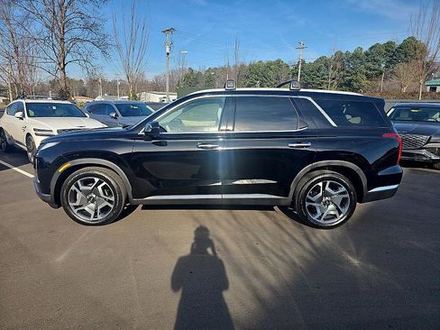 Used 2025 Hyundai Palisade Limited image 6
