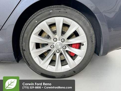Used 2020 Tesla Model S Performance image 32