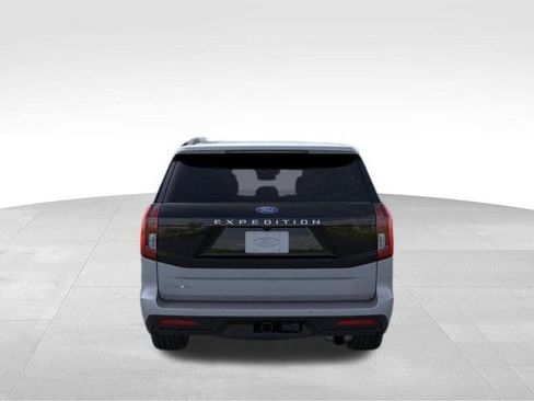 New 2026 Ford Expedition Active AWD/4WD image 5