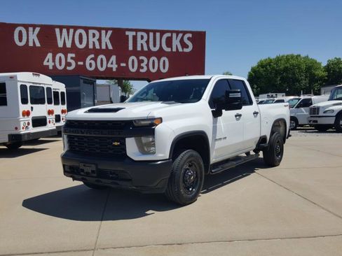 Used 2020 Chevrolet Silverado 2500 W/T w/ WT Convenience Package AWD/4WD image 3