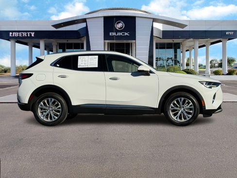 Used 2023 Buick Envision Preferred image 2