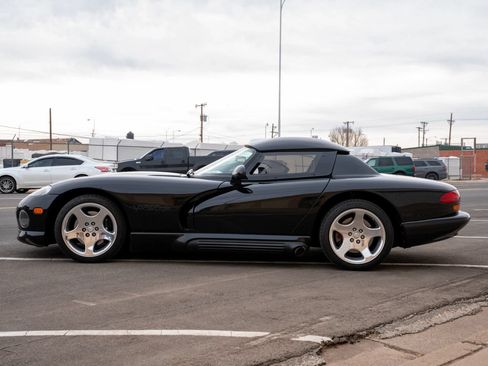 Used 1994 Dodge Viper RT/10 RWD image 32