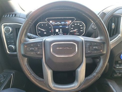 Used 2022 GMC Sierra 3500 Denali w/ Denali Ultimate Package image 14