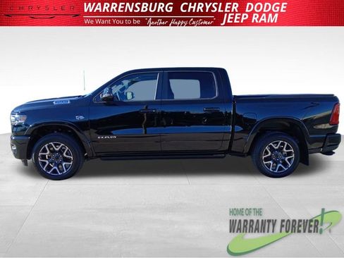 New 2026 RAM 1500 Laramie AWD/4WD image 7