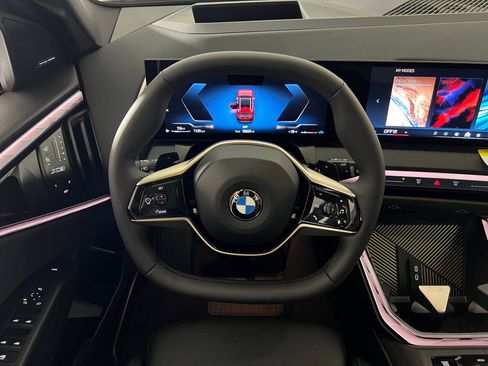 Used 2025 BMW X3 xDrive30i w/ Premium Package image 17