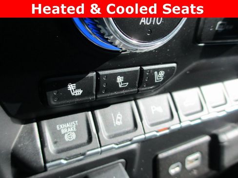 Used 2020 GMC Sierra 2500 Denali w/ Denali Ultimate Package image 17