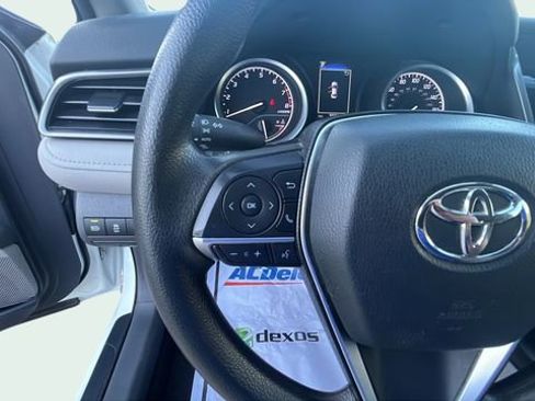 Used 2022 Toyota Camry LE image 15