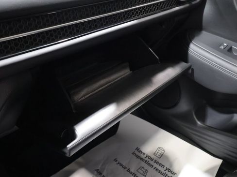 Used 2025 Honda HR-V EX-L image 33