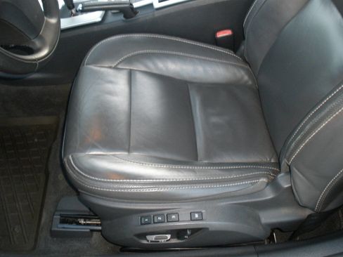 Used 2012 Volvo C70 T5 image 37