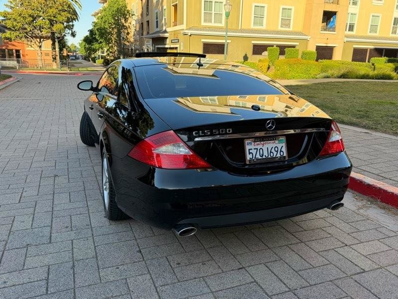 Used 2006 Mercedes-Benz CLS 500 image 7