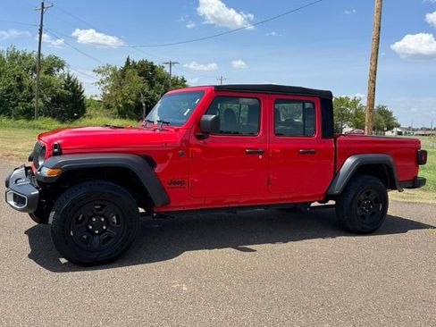 Certified 2024 Jeep Gladiator Sport AWD/4WD image 3