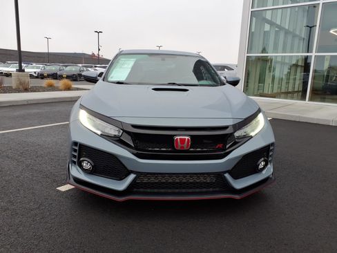 Used 2019 Honda Civic Type R image 5