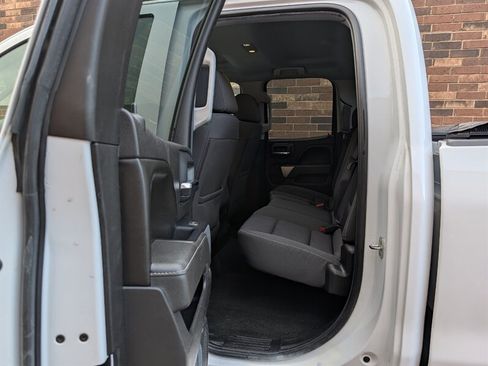 Used 2016 Chevrolet Silverado 2500 LT w/ LT Convenience Package AWD/4WD image 22