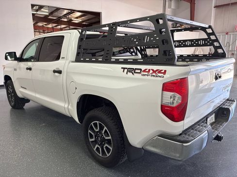 Used 2016 Toyota Tundra SR5 w/ TRD Off Road Package AWD/4WD image 6