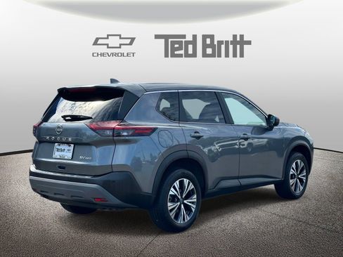 Used 2023 Nissan Rogue SV AWD/4WD image 4