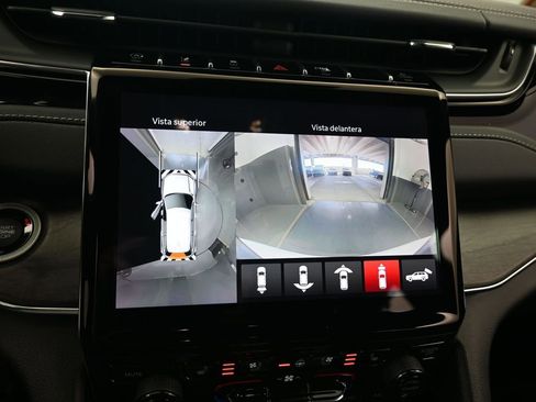 Used 2024 Jeep Grand Cherokee Overland w/ Adv Protech Group III image 25