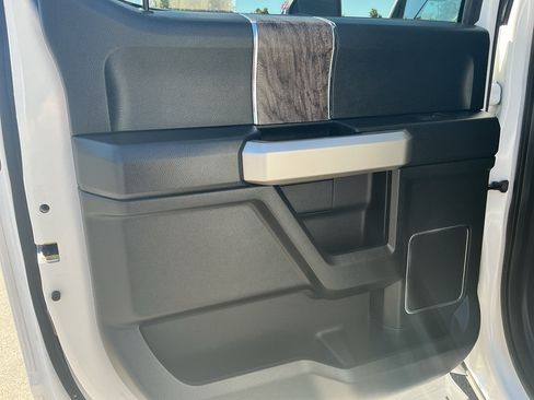 Used 2019 Ford F350 Lariat w/ Lariat Ultimate Package AWD/4WD image 17