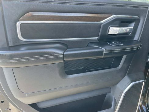 Used 2022 RAM 2500 Laramie image 27