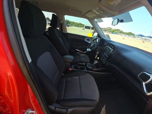 Used 2020 Kia Soul X-Line image 26