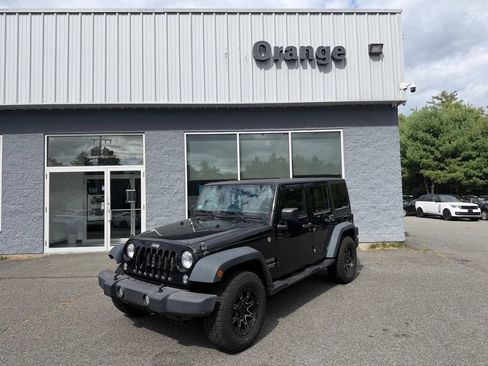 Used 2015 Jeep Wrangler Unlimited Sport w/ Quick Order Package 24S AWD/4WD image 2