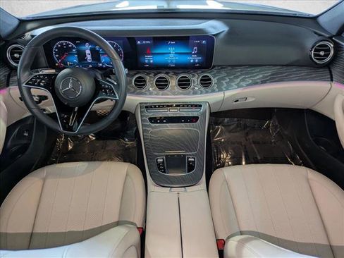 Used 2023 Mercedes-Benz E 350 Sedan image 18