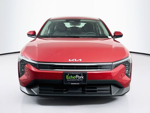 Used 2025 Kia K4 FWD image 2