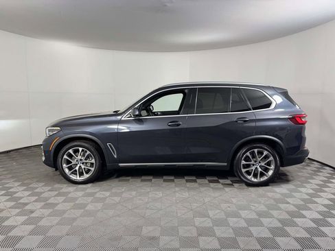 Used 2021 BMW X5 xDrive40i w/ Convenience Package AWD/4WD image 11