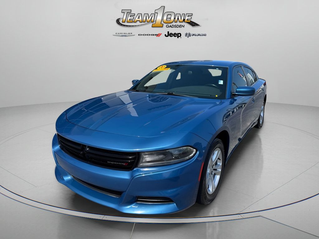 Used 2020 Dodge Charger SXT w/ Cold Weather Package RWD image 4