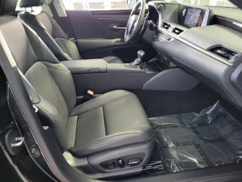 Used 2020 Lexus ES 350 w/ Premium Package image 17