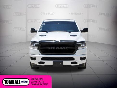 Used 2023 RAM 1500 Laramie AWD/4WD image 2