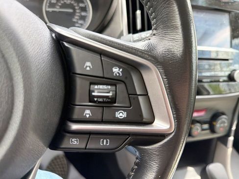 Used 2021 Subaru Forester Premium image 18