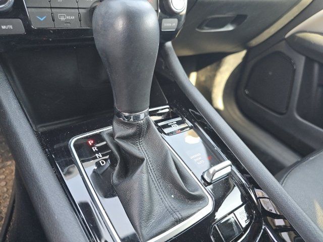 Used 2023 Jeep Compass Limited AWD/4WD image 21