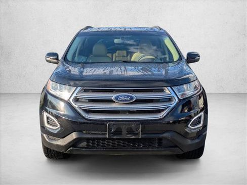 Used 2017 Ford Edge SEL w/ Equipment Group 201A AWD/4WD image 2