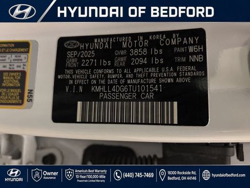 Certified 2026 Hyundai Elantra SE w/ Cargo Package FWD image 17