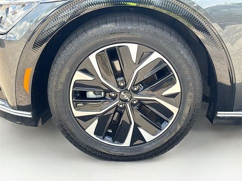 Used 2024 Kia EV6 Wind RWD image 31