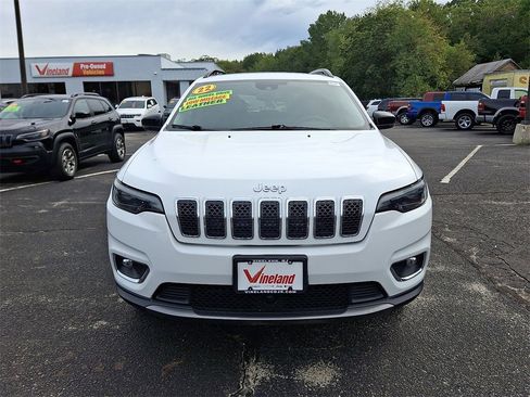 Used 2022 Jeep Cherokee Limited image 2