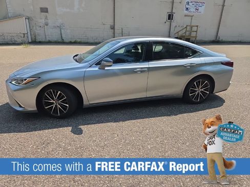 Used 2023 Lexus ES 350 w/ Premium Package FWD image 2