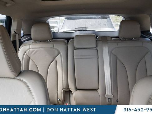 Used 2022 Lincoln Nautilus Reserve AWD/4WD image 23