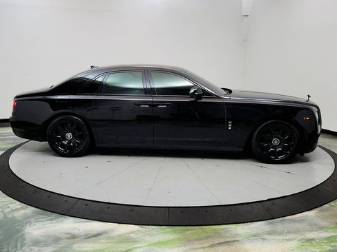 Used 2013 Rolls-Royce Ghost RWD image 4