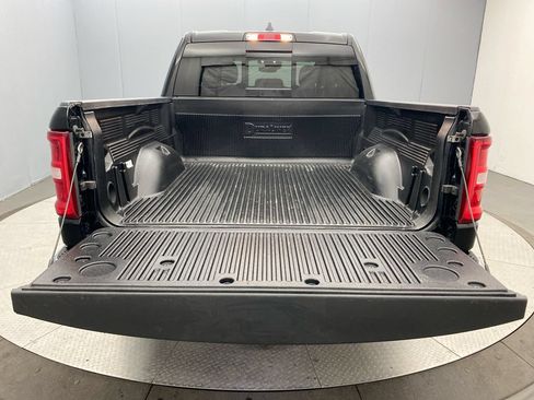 Used 2025 RAM 1500 Big Horn AWD/4WD image 25