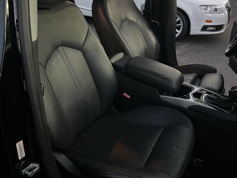 Used 2013 Cadillac SRX Luxury w/ Driver Awareness Package image 10