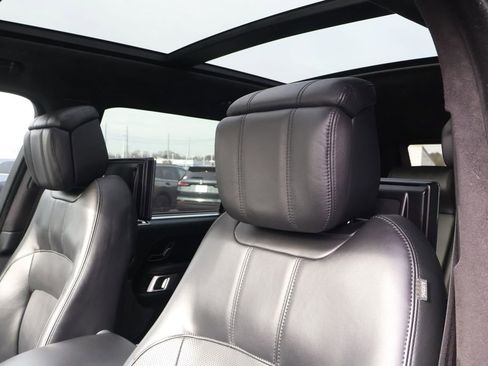 Used 2021 Land Rover Range Rover P525 Westminster Edition LWB image 34