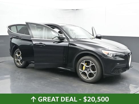 Used 2020 Alfa Romeo Stelvio Sport w/ Cold Weather Package image 48
