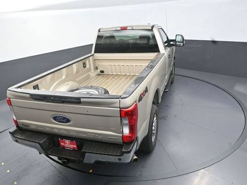 Used 2017 Ford F250 XLT w/ XLT Value Package AWD/4WD image 25