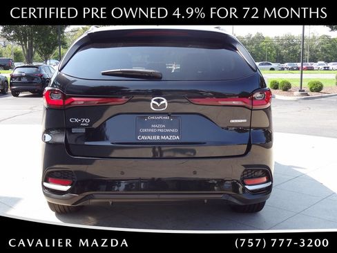 Certified 2025 MAZDA CX-70 Plug-In Hybrid w/ Premium Pkg AWD/4WD image 4
