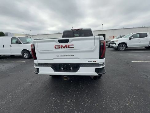 Used 2024 GMC Sierra 2500 AT4 w/ AT4 Premium Plus Package AWD/4WD image 7