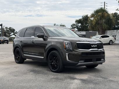 Certified 2022 Kia Telluride SX w/ Towing Package