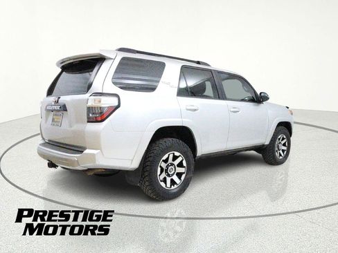Used 2019 Toyota 4Runner TRD Off-Road Premium image 8
