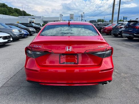 Used 2024 Honda Civic Sport image 4
