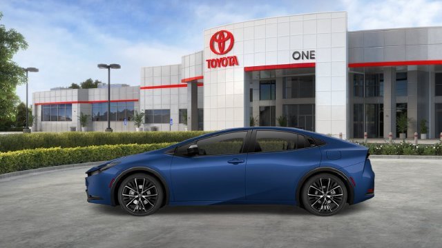New 2027 Toyota Prius XLE FWD image 7